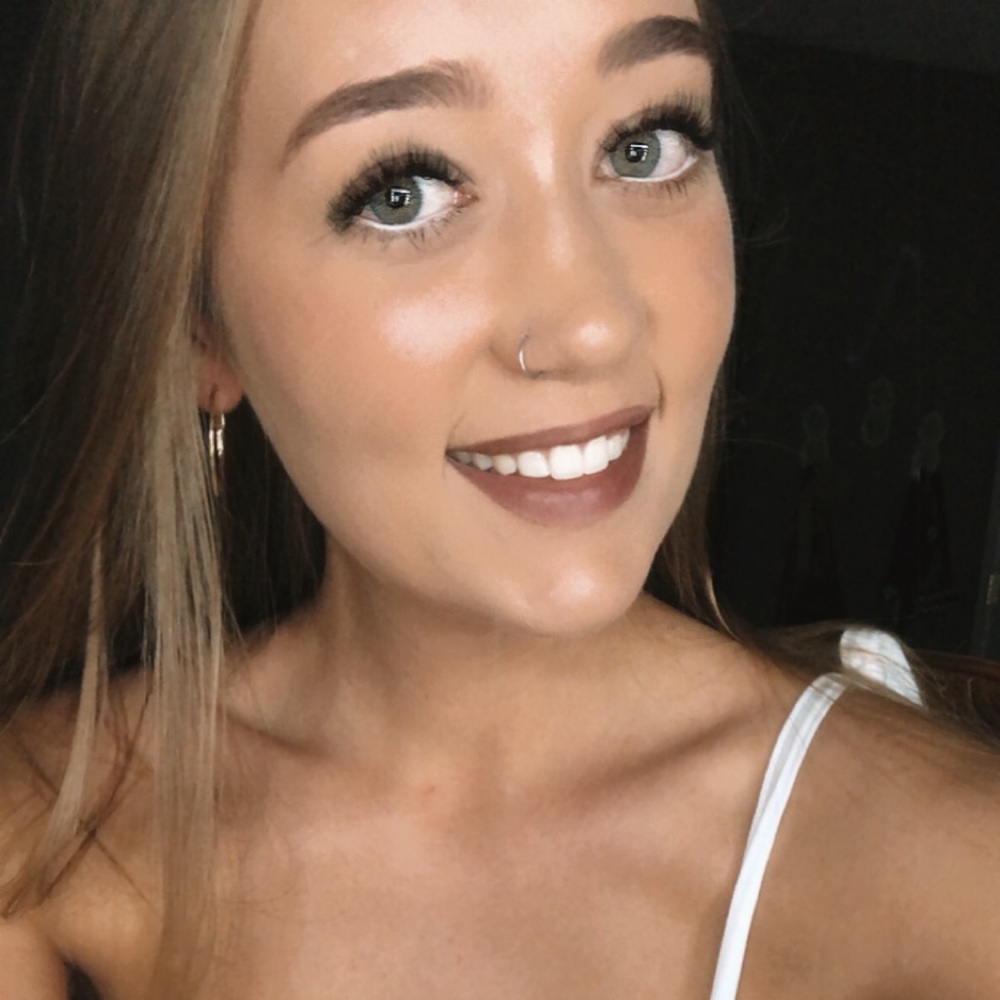 Meet your Posher, Kelsey